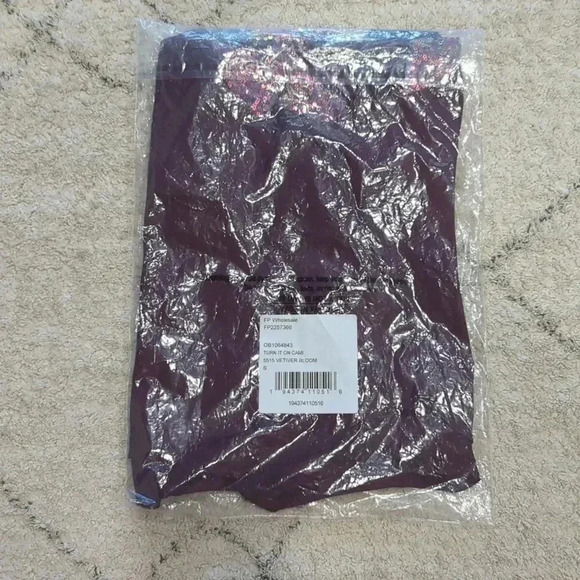 Free People‎ Top Women's Size Small Sequin Layering Turn It On Camisole Purple - Picture 4 of 8